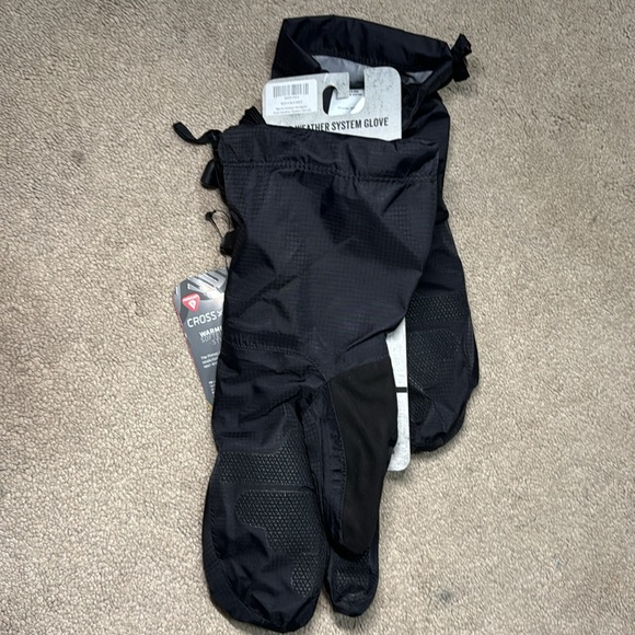 Alaskan HardGear Cold Weather System Gloves by Duluth Trading - Picture 6 of 11